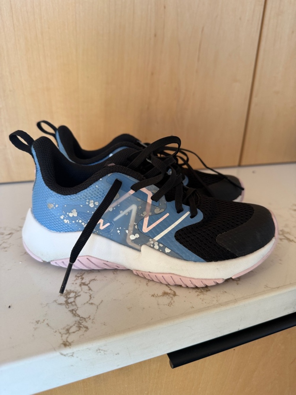 New Balance Girls Sneakers